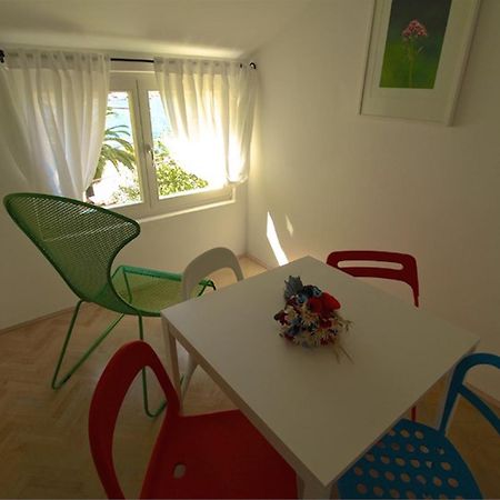 Apartments Mandarina Mali Lošinj Стая снимка