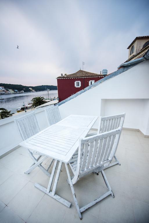 Apartments Mandarina Mali Lošinj Стая снимка