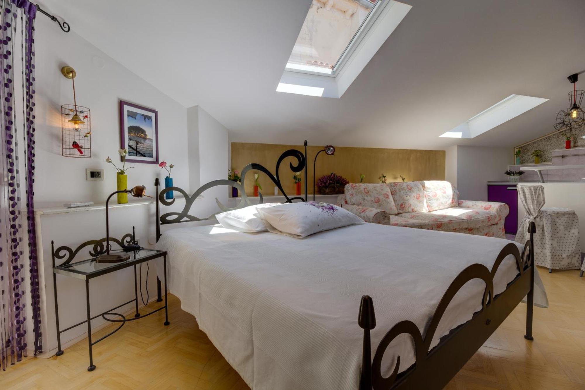 Apartments Mandarina Mali Lošinj Стая снимка
