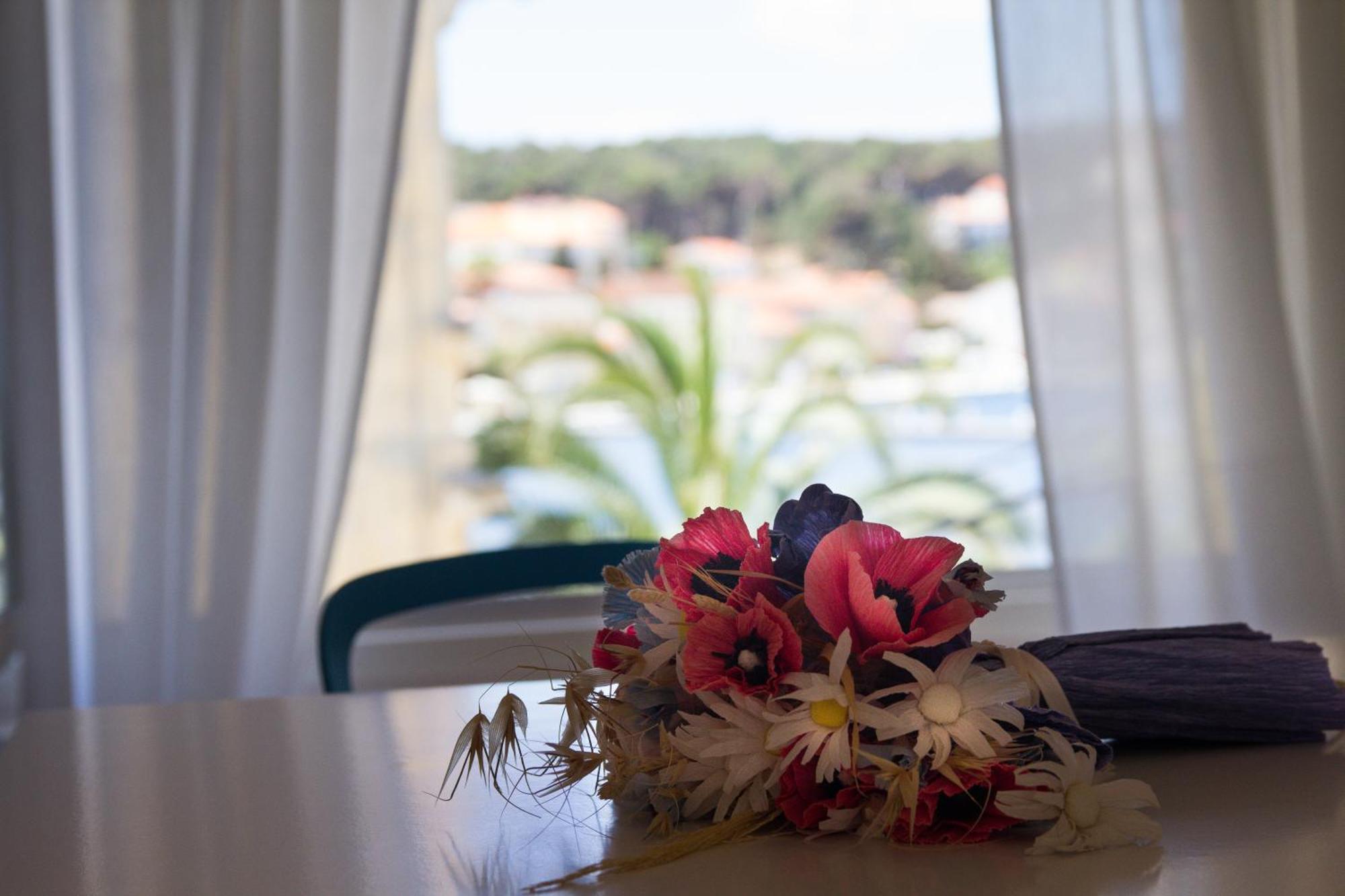 Apartments Mandarina Mali Lošinj Стая снимка