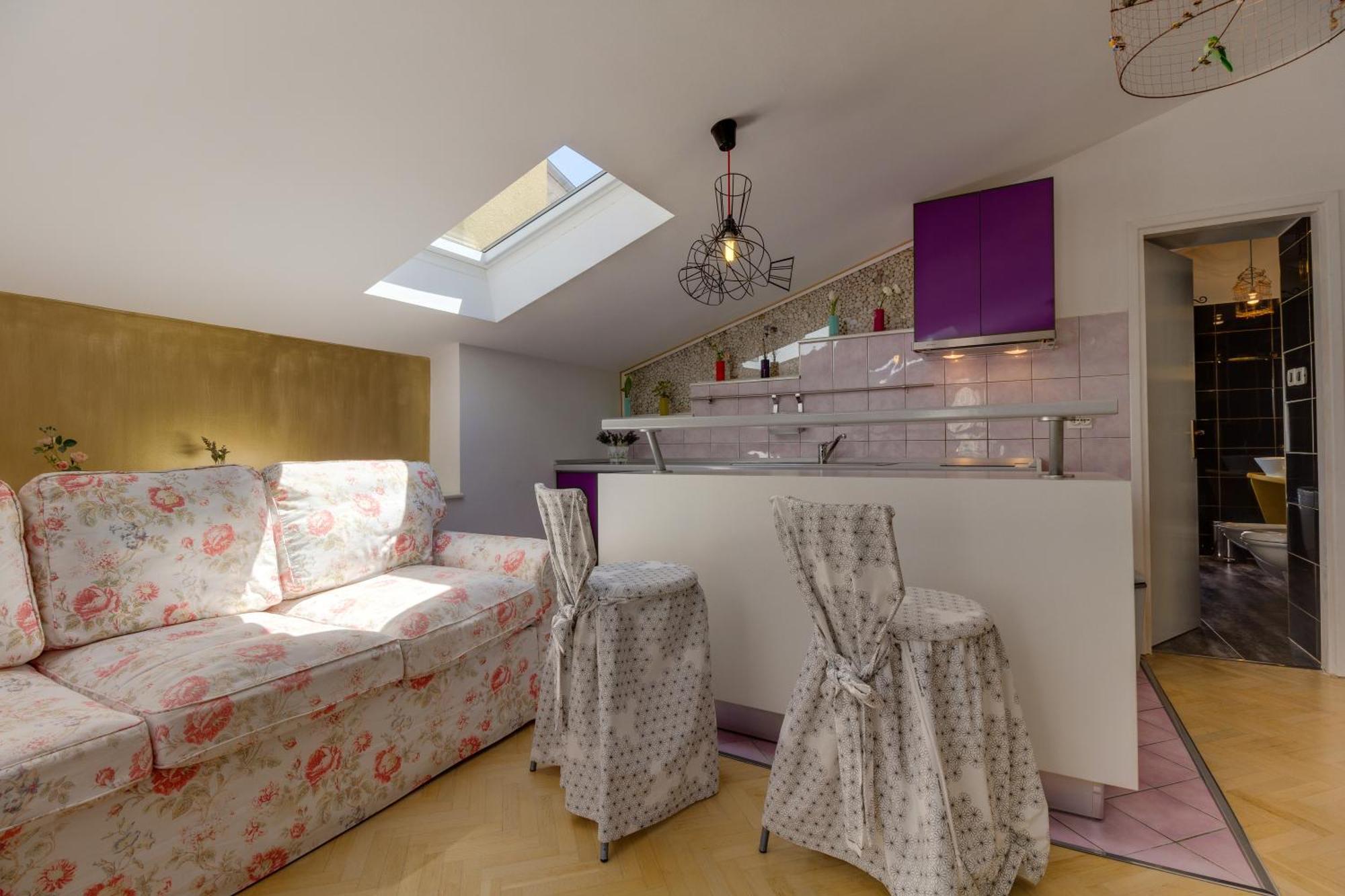 Apartments Mandarina Mali Lošinj Стая снимка