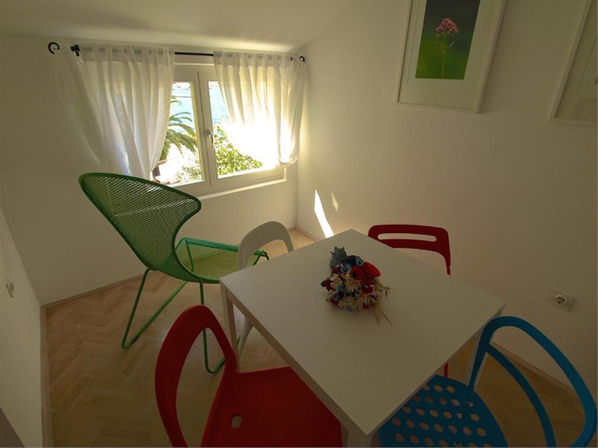 Apartments Mandarina Mali Lošinj Стая снимка