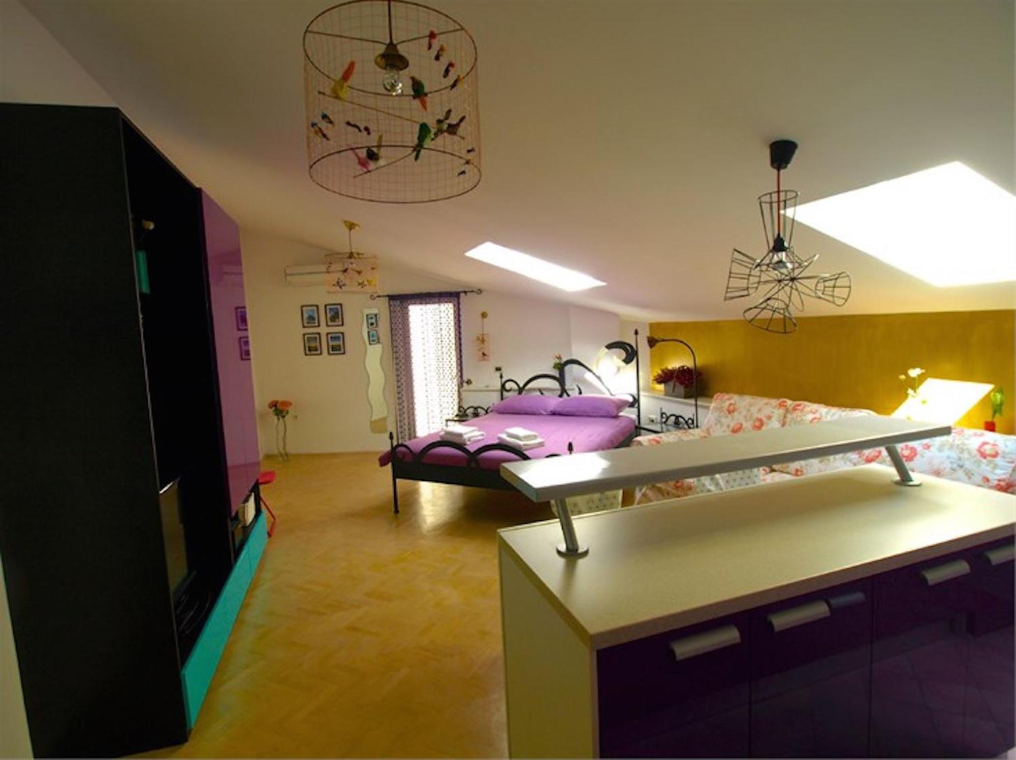 Apartments Mandarina Mali Lošinj Стая снимка