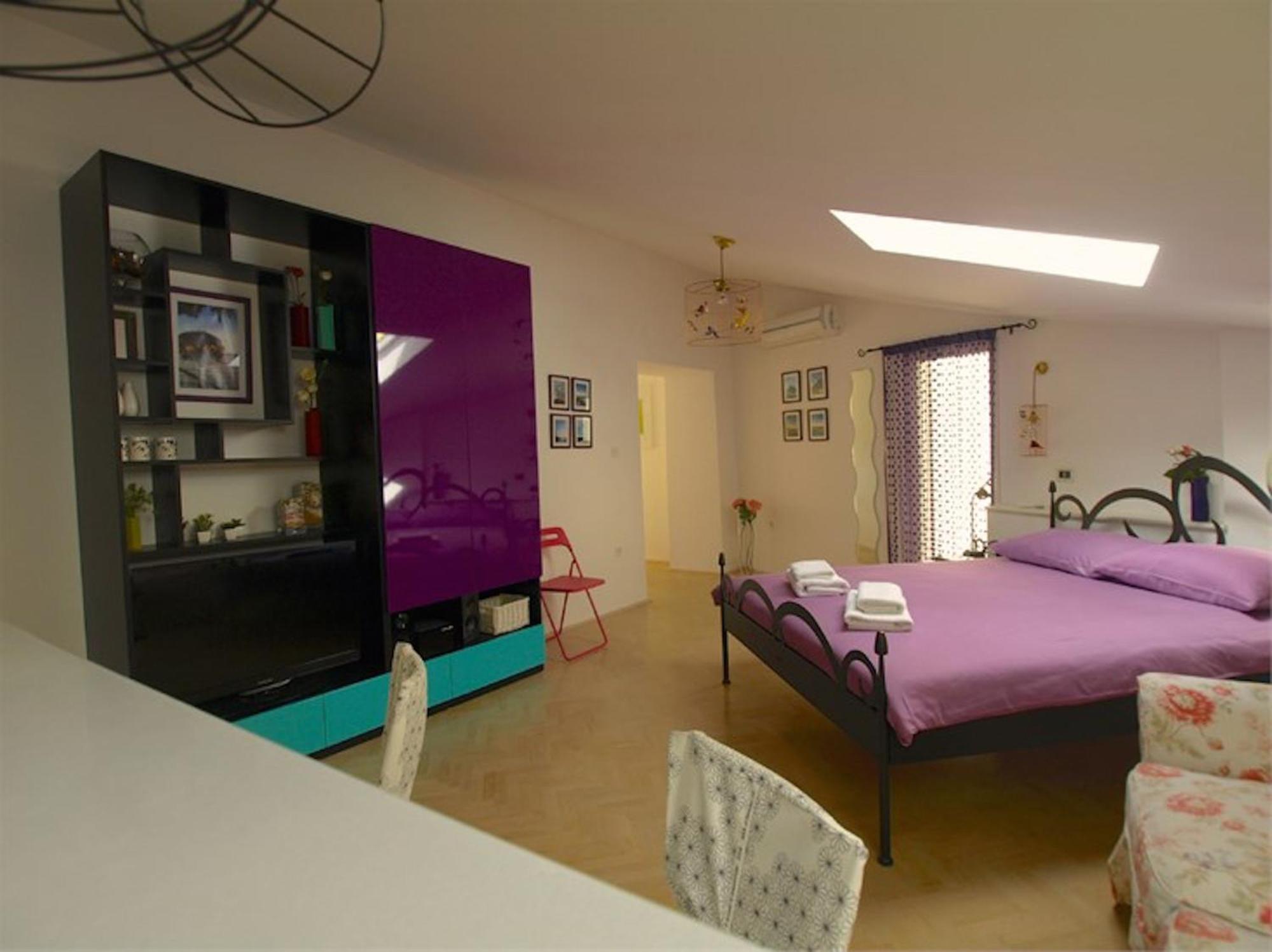 Apartments Mandarina Mali Lošinj Стая снимка